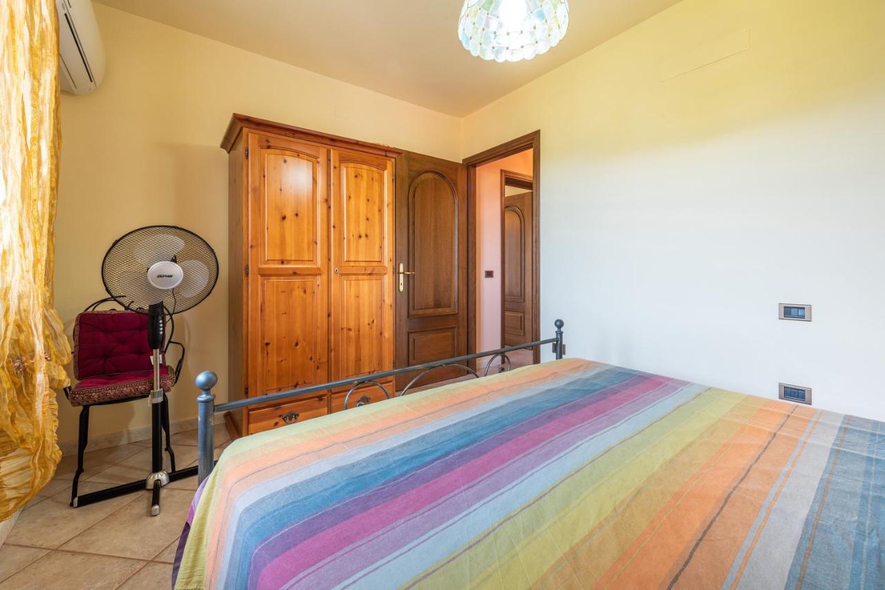 Appartamento Chia Grande Exteriér fotografie